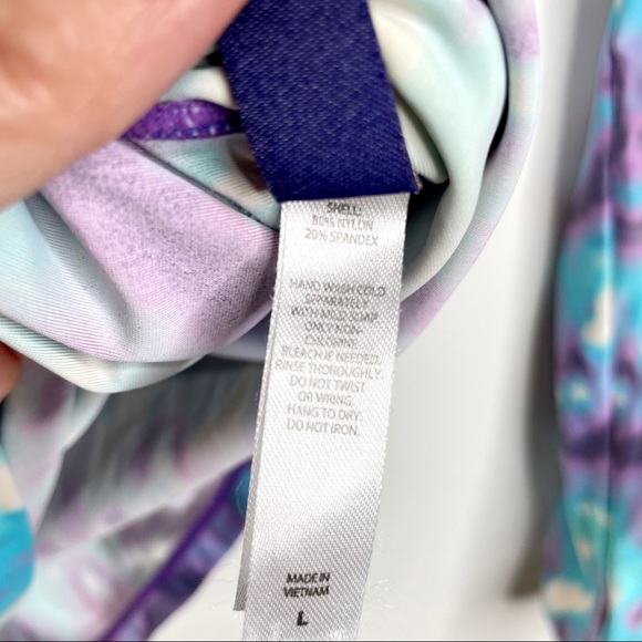 MAR BY VIX Tie-Dye Swim Top Rash Guard / Large / Turquoise & Purple - Picture 7 of 11